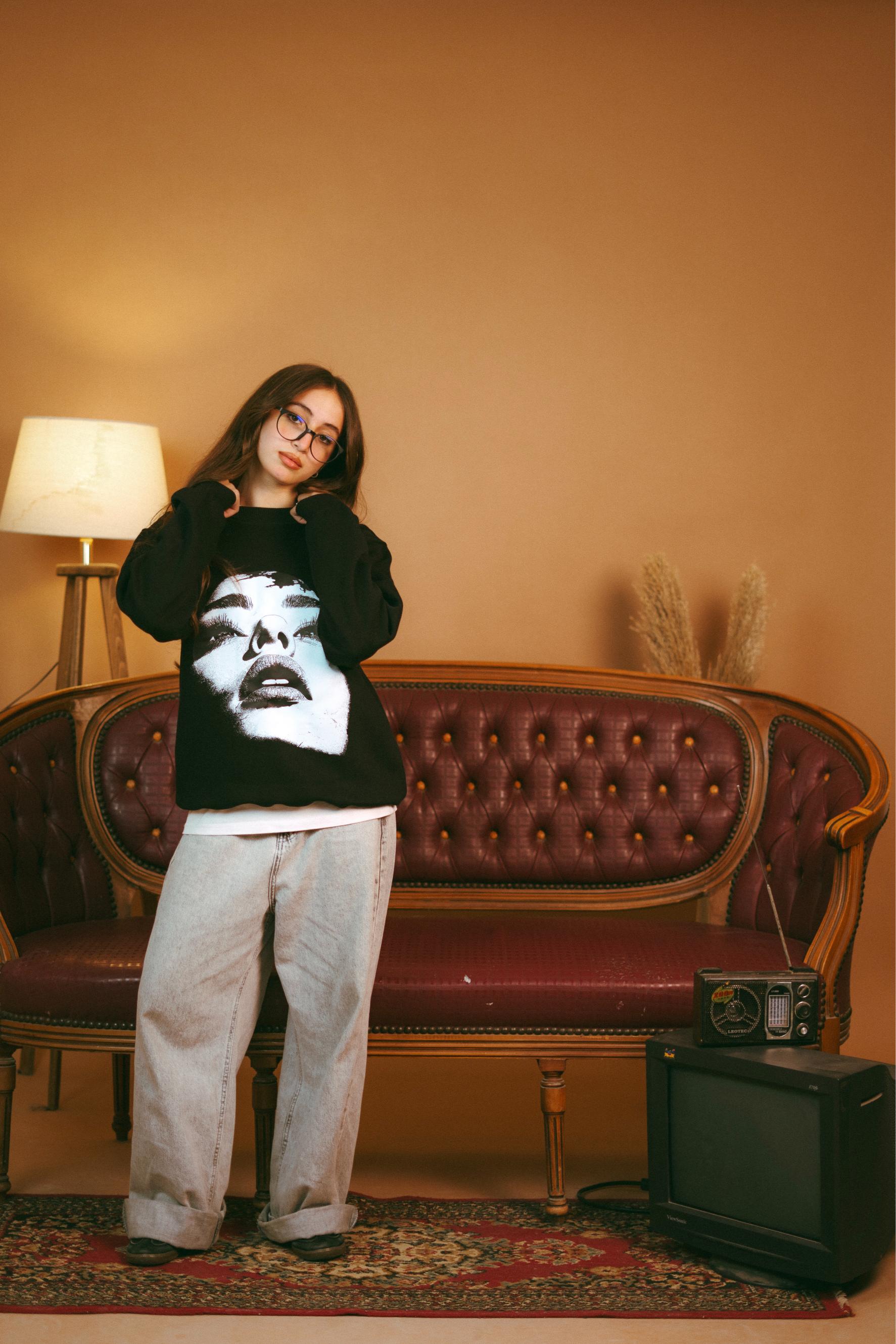 Black Designed Oversized Crewneck