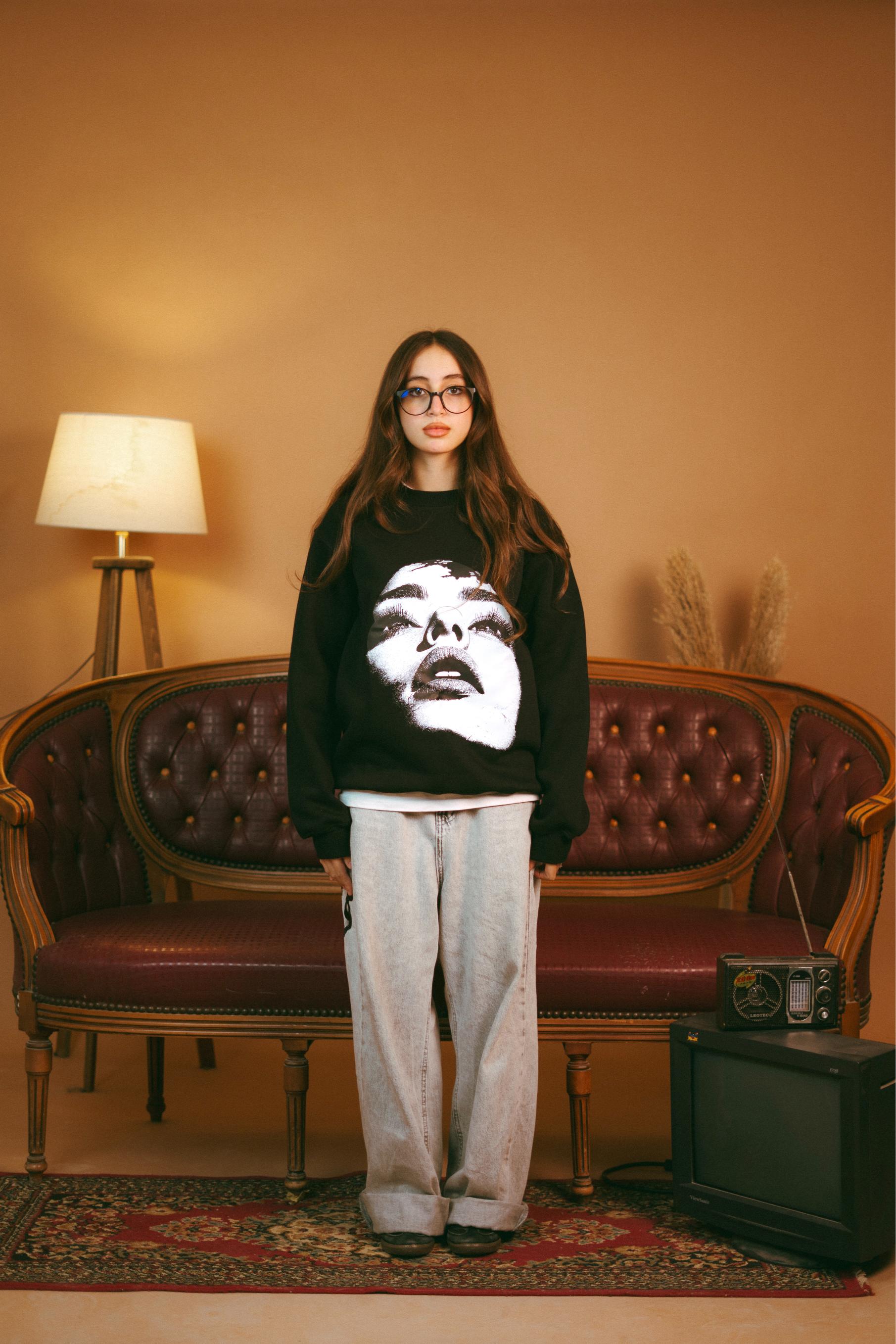Black Designed Oversized Crewneck