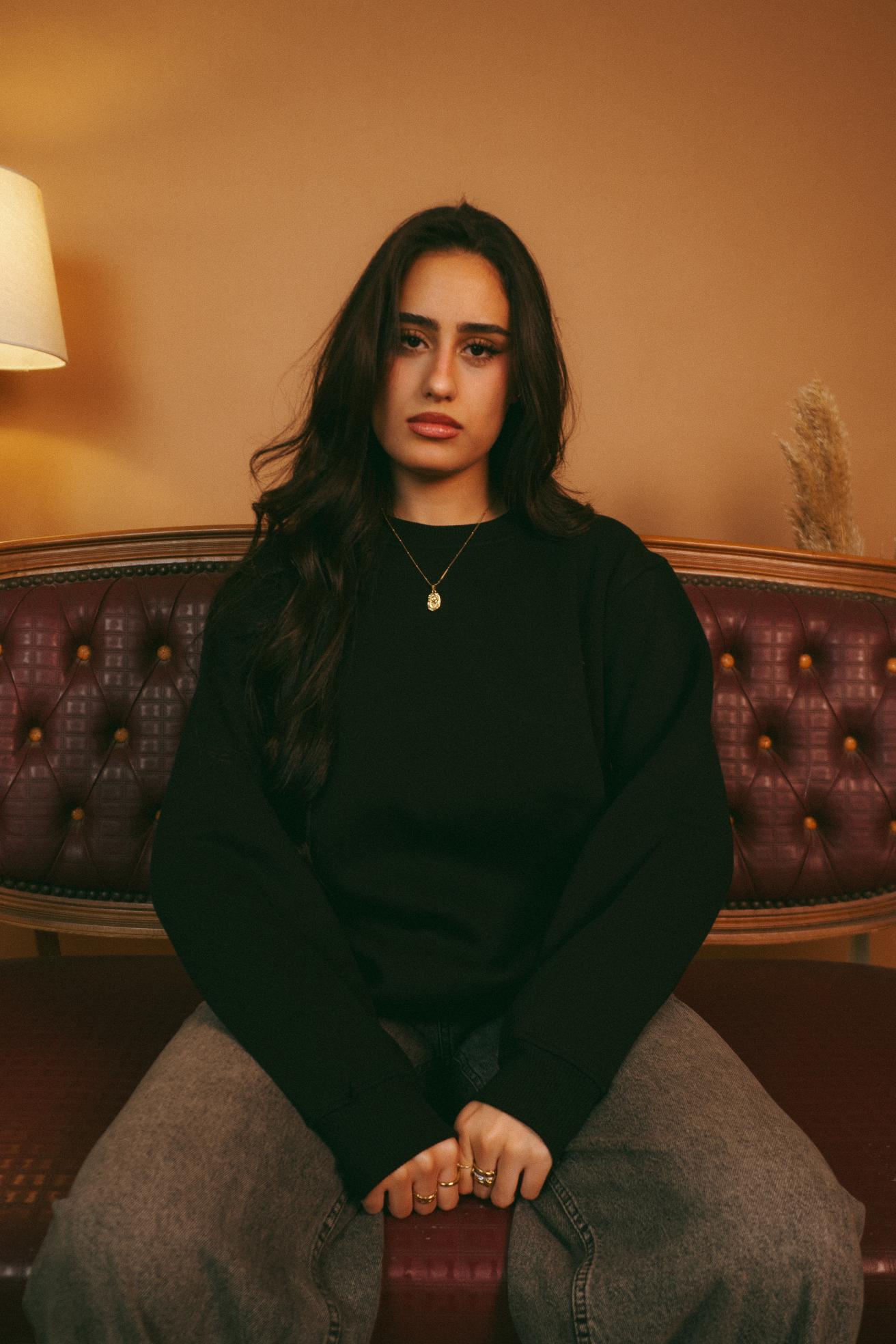 Black basic oversized crewneck